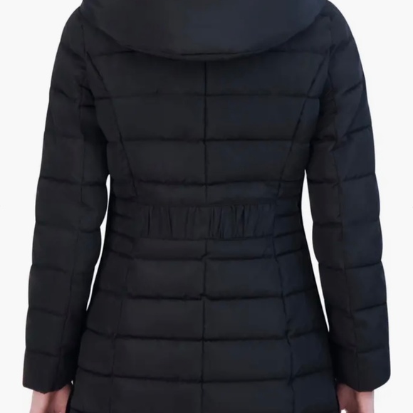 NWT Laundry by Shelli Segal Puffer Coat - Medium - Picture 4 of 6